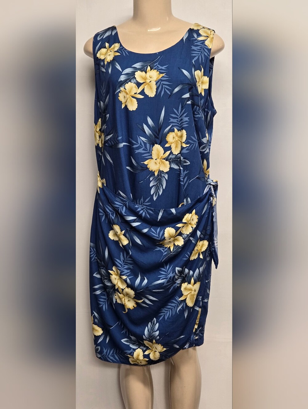 Two Palms XL Wrap Style Dress Floral Hawaiian Sleeveless